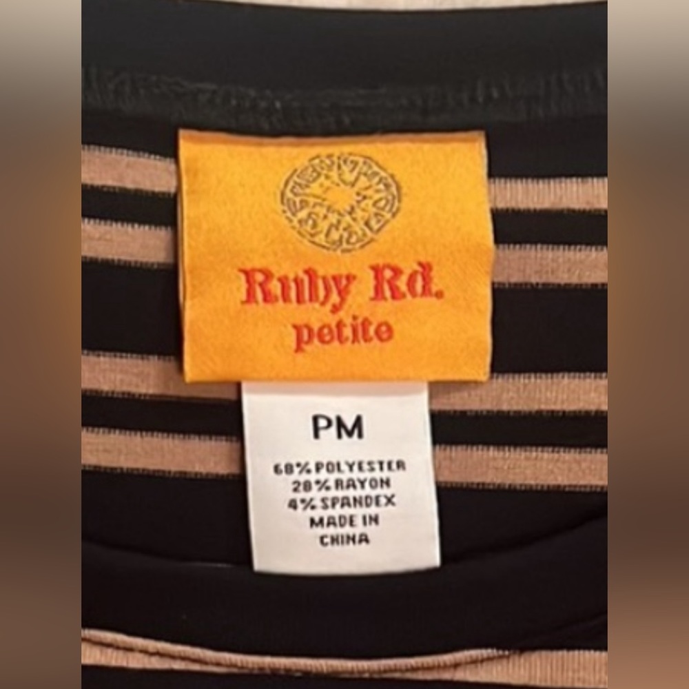 Ruby Rd. Top (Small / Petite Med) - Picture 13 of 15